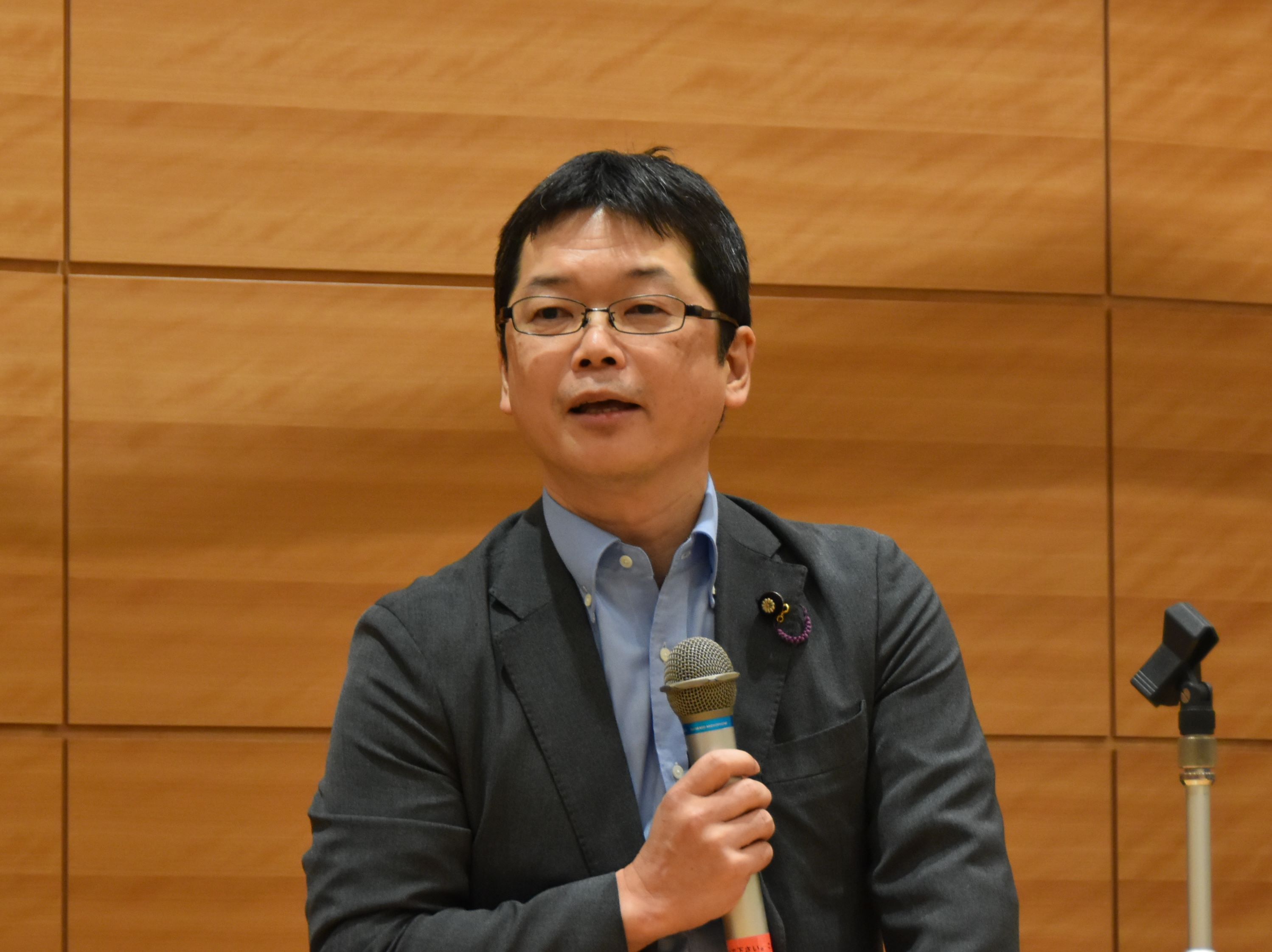 石橋参議院議員.JPG